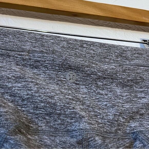 Lululemon Pure Practice  Leggings Pants Gray Size 4 - Picture 9 of 11